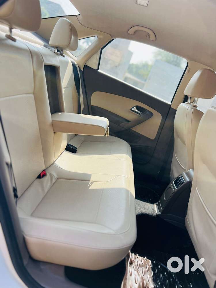 Skoda Rapid 1.6 Mpi Ambition, 2015, Diesel