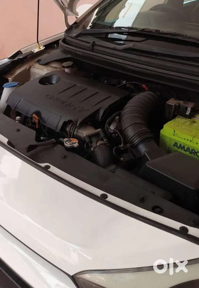 High End Version Hundai I20 Active, Well Maintained, Zero Complaints