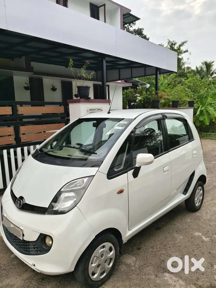 Tata Nano Genx 2016