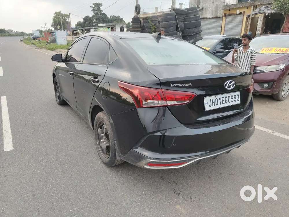 Hyundai Verna 1.5 Petrol 2021