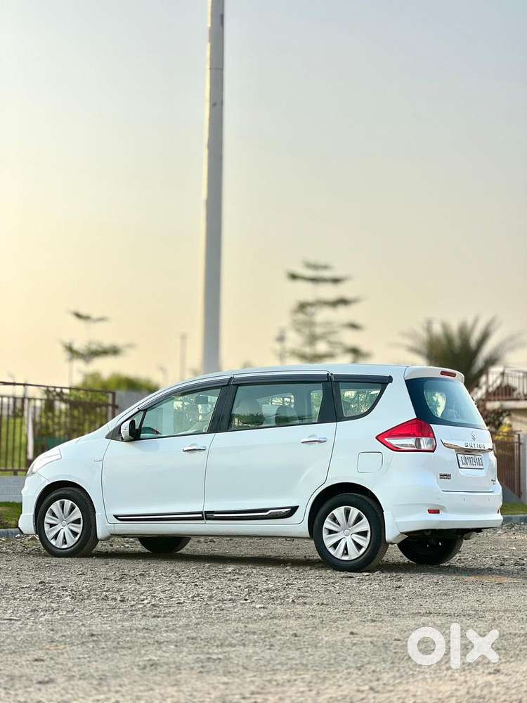 Maruti Suzuki Ertiga Shvs Vdi, 2017, Diesel