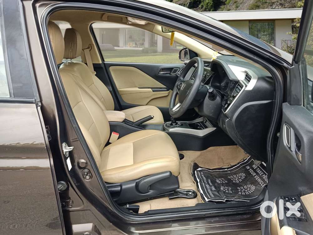 Honda City I-vtec V, 2018, Petrol