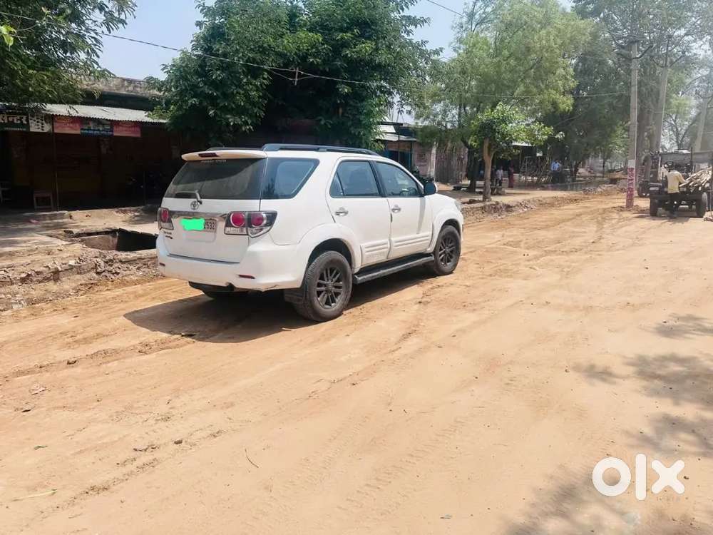 Toyota Fortuner Diesel 2015