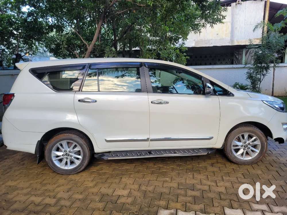 Toyota Innova Crysta 2019