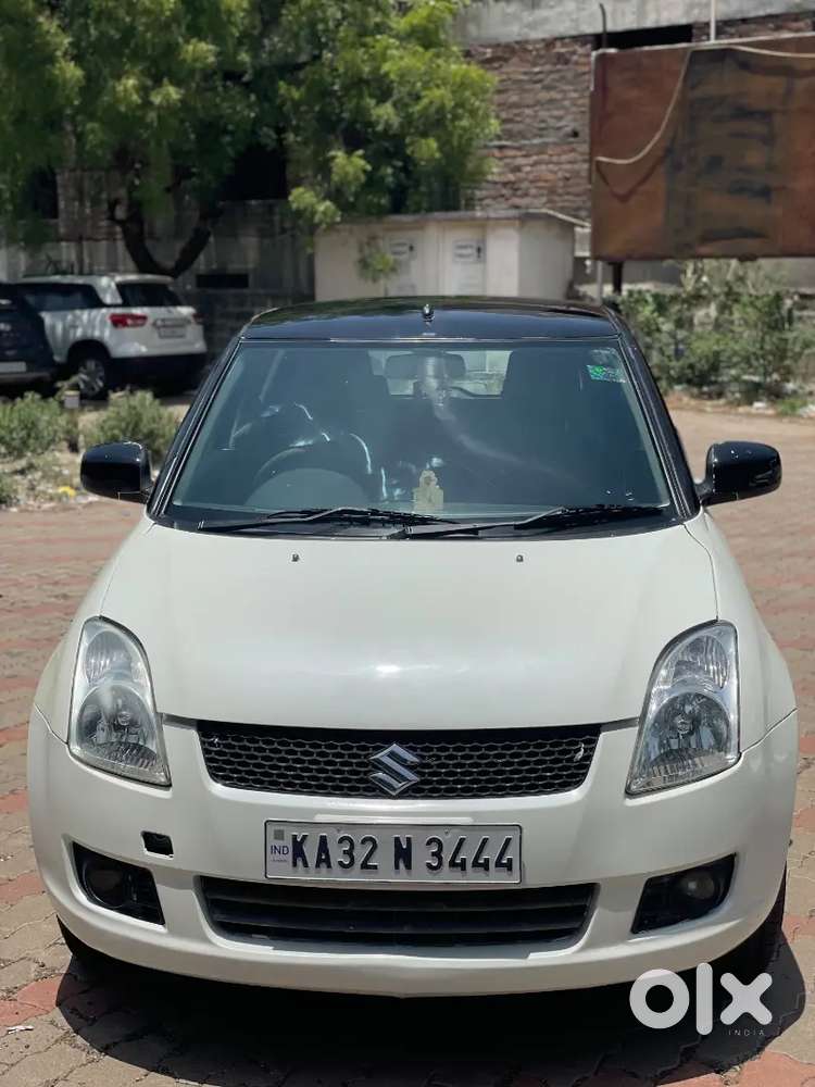 Maruti Suzuki Swift 2011 Diesel 198000 Km Driven
