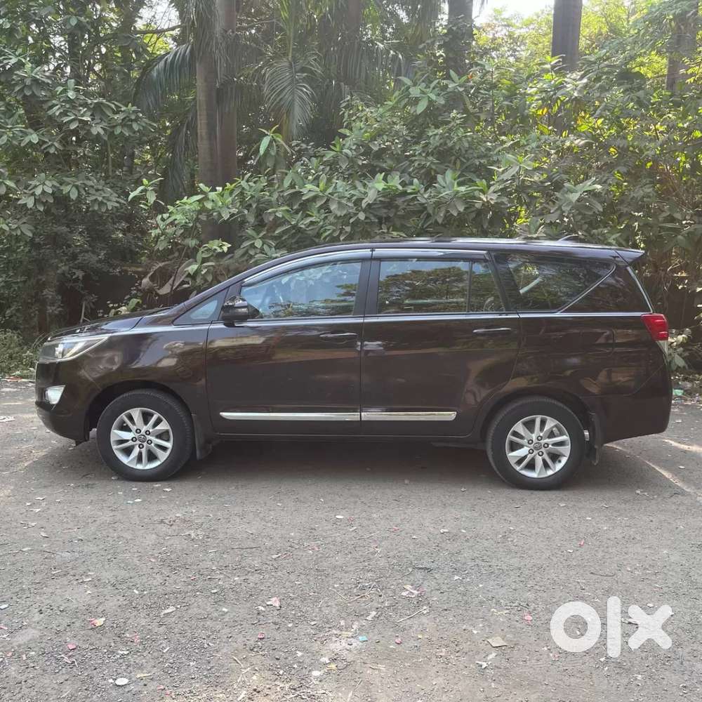 Toyota Innova Crysta 2.8 Gx At 7 Str, 2017, Diesel