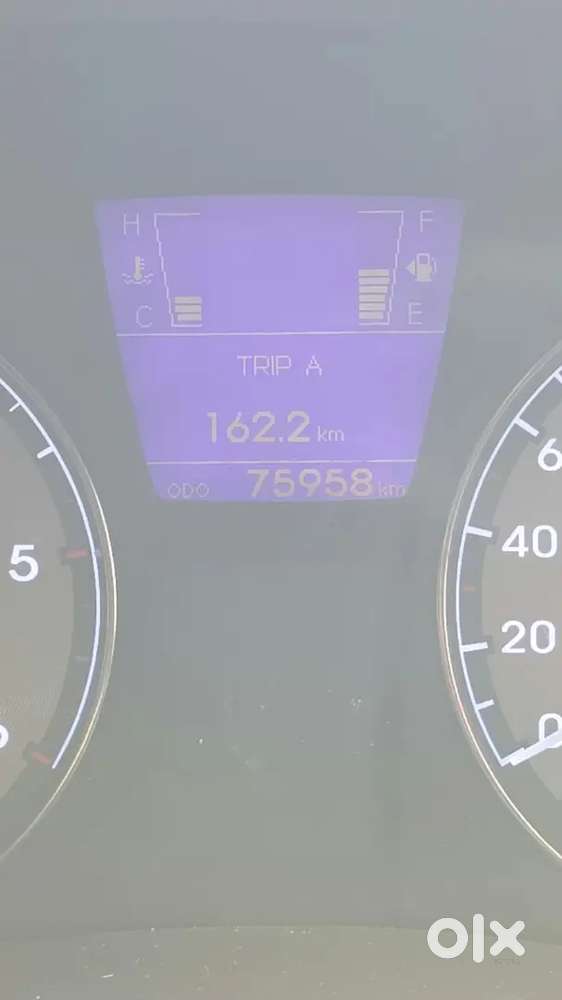 Hyundai Fluidic Verna 2015