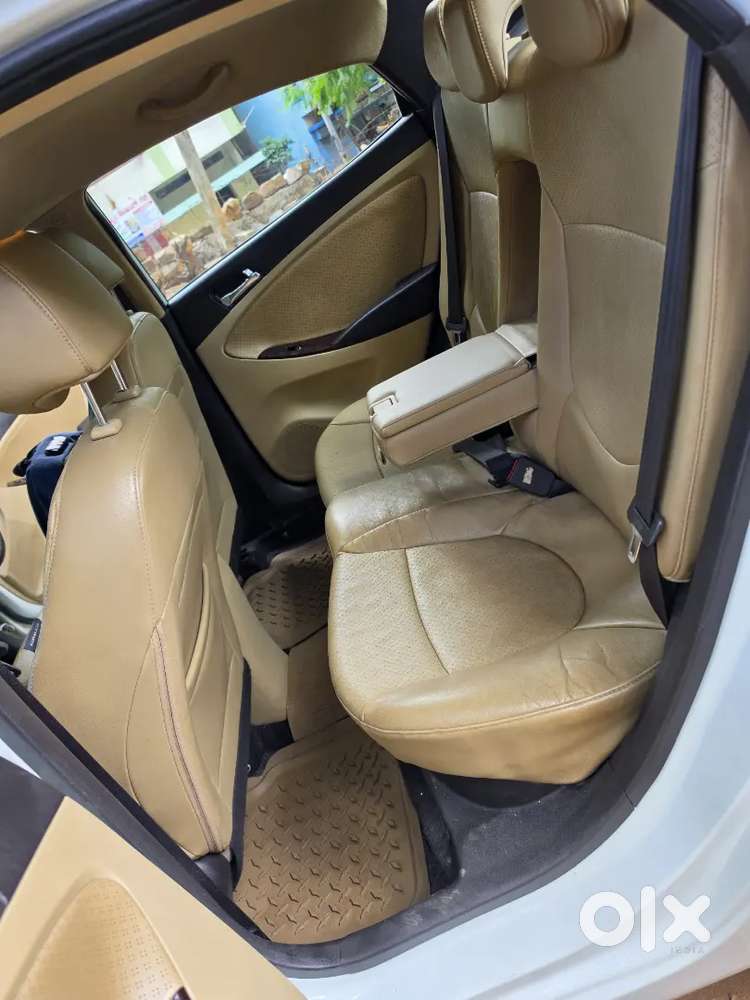 Hyundai Verna Fluidic Diesel 2012 Sx Automatic