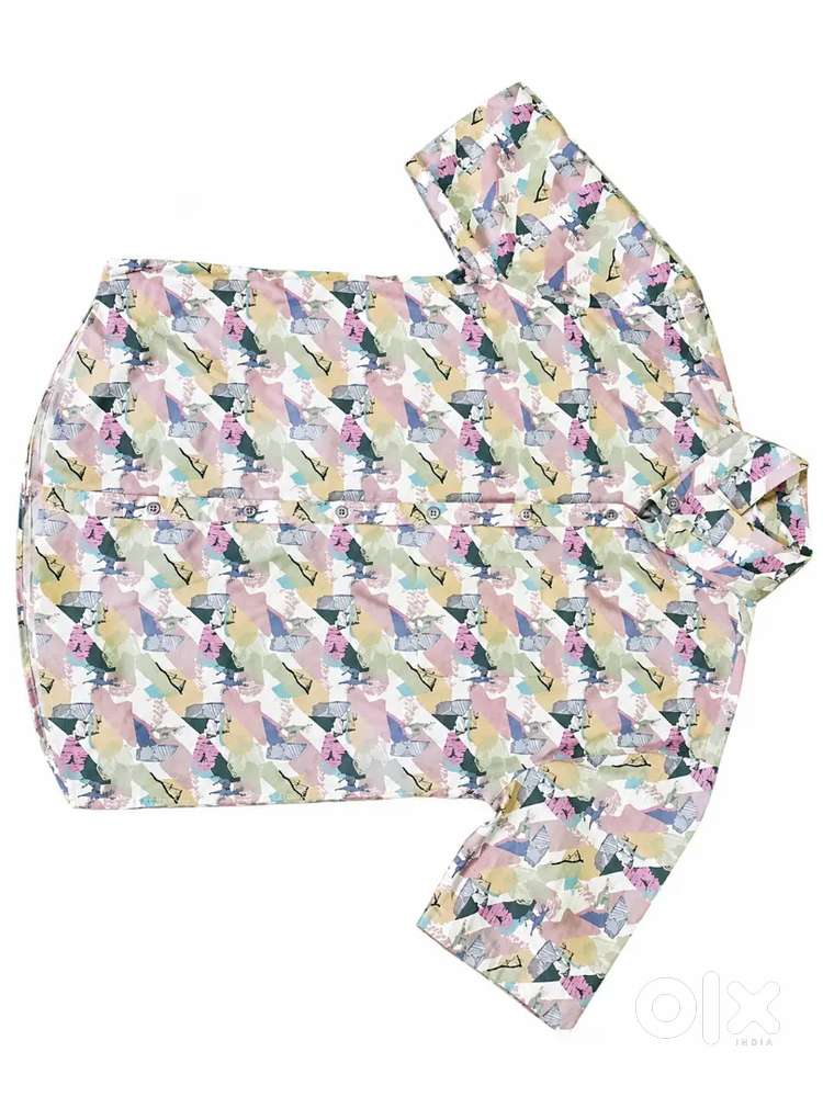 Relaxed fit shirt