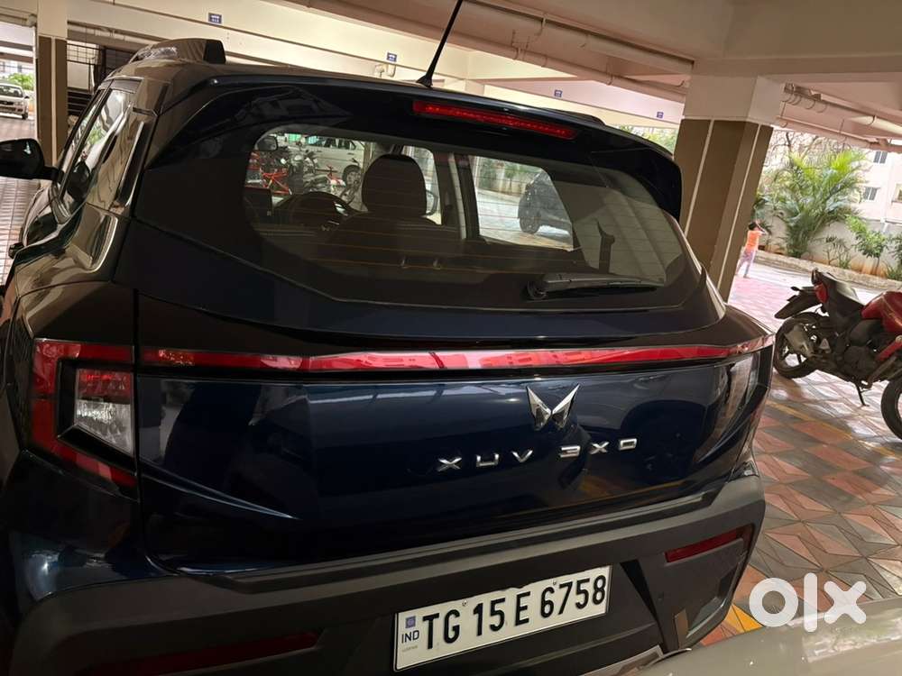 Mahindra Xuv 3xo Ax5 Full Automatic