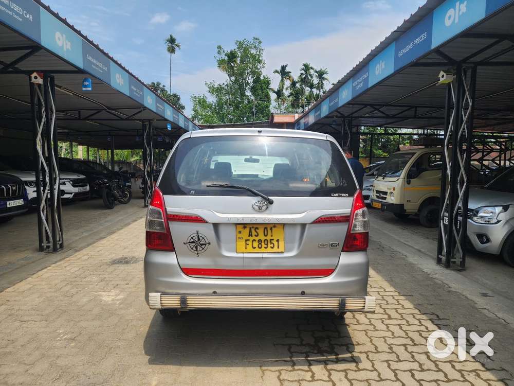 Toyota Innova 2.5 G (diesel) 8 Seater, 2015, Diesel