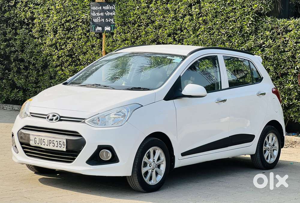 Hyundai I10 Asta At, 2016, Petrol