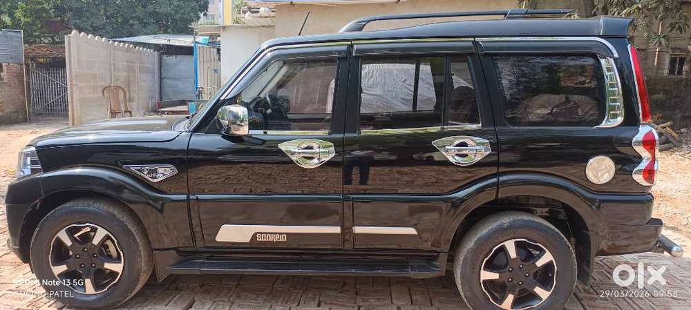 Mahindra Scorpio Classic 2.2 S 11 Mt 7 Str, 2024, Diesel