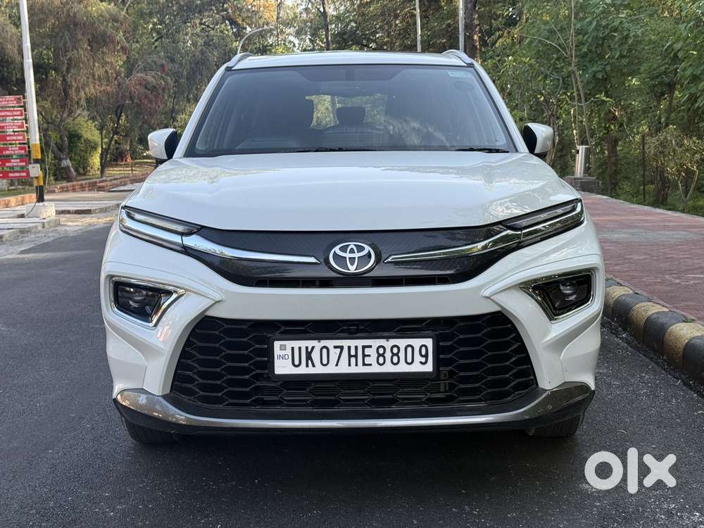 Toyota Urban Cruiser Hyryder V Hybrid Aero Edition, 2025, Petrol