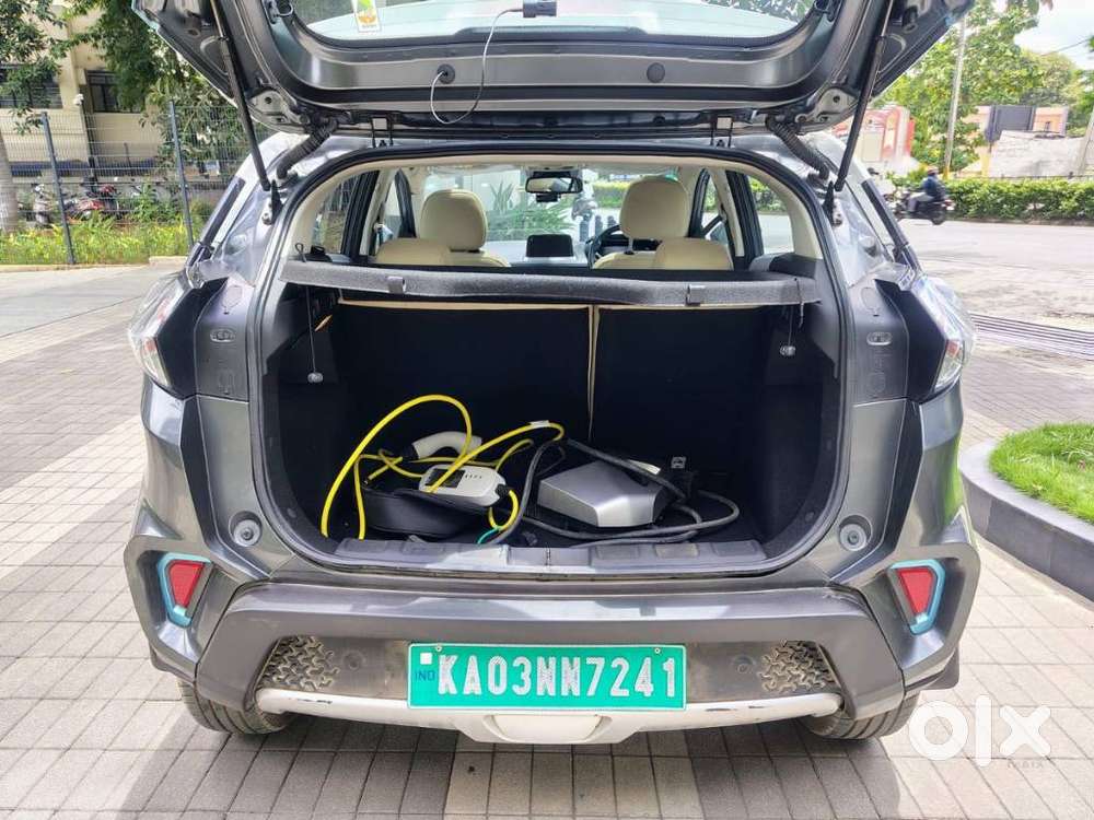 Tata Nexon Ev Xz Plus Lux, 2022, Electric