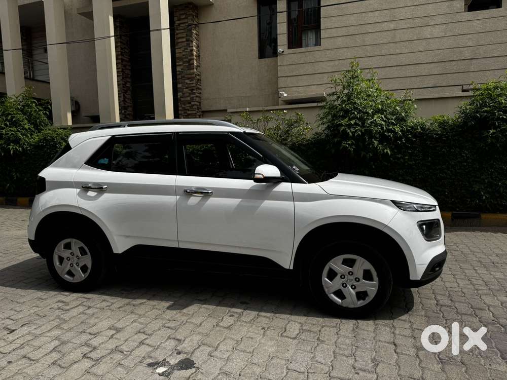 Hyundai Venue S 1.2 Petrol, 2021, Petrol