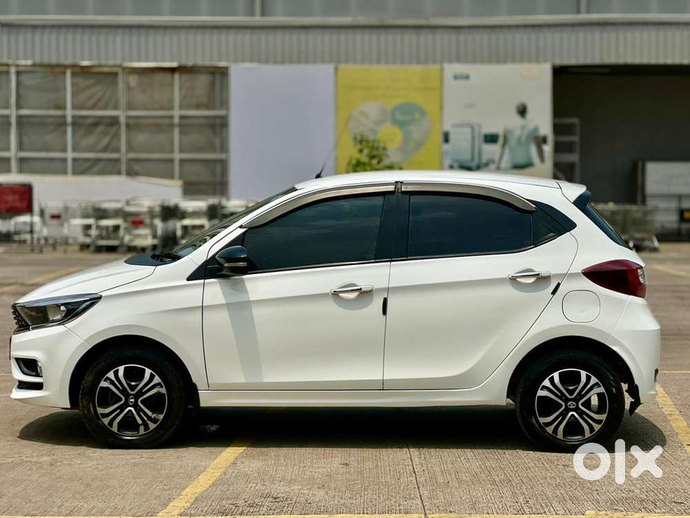Tata Tiago Xz Plus Cng Dual Tone, 2022, Cng & Hybrids