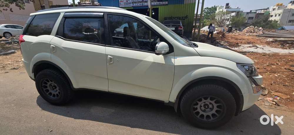 Mahindra Xuv500 2016