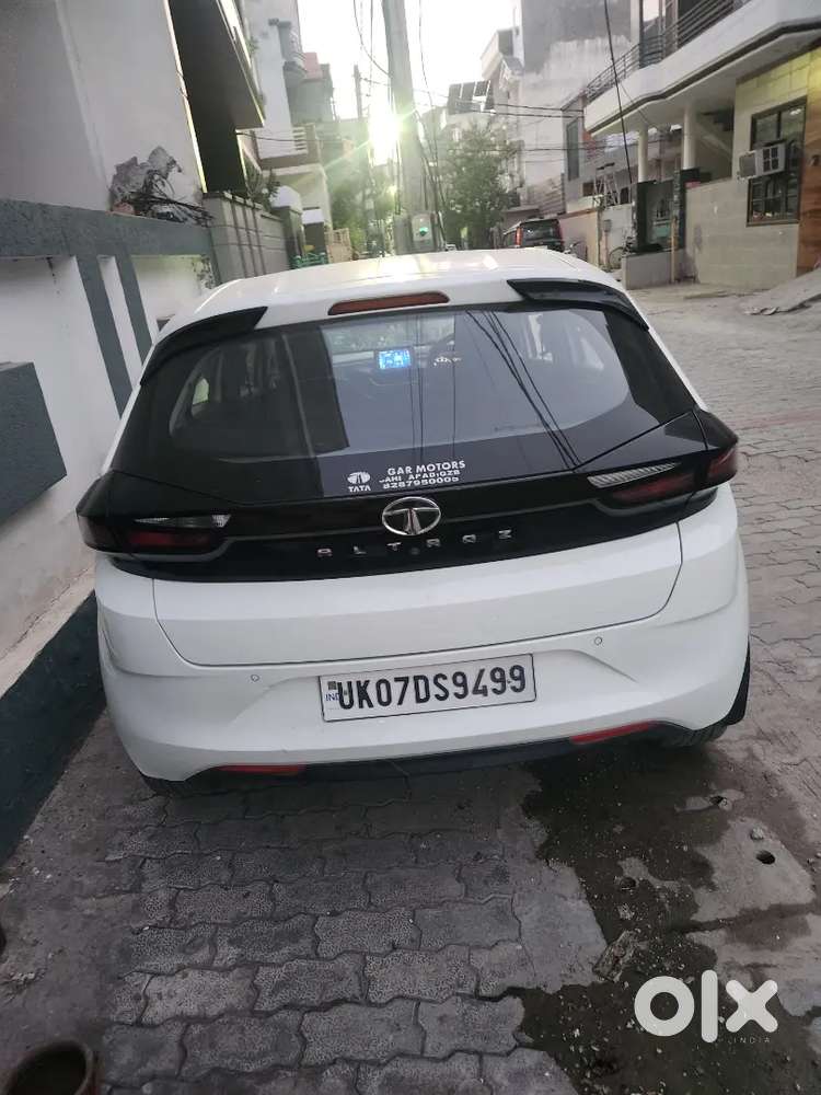 Tata Altroz 1.2 Xt Manual Petrol 2020