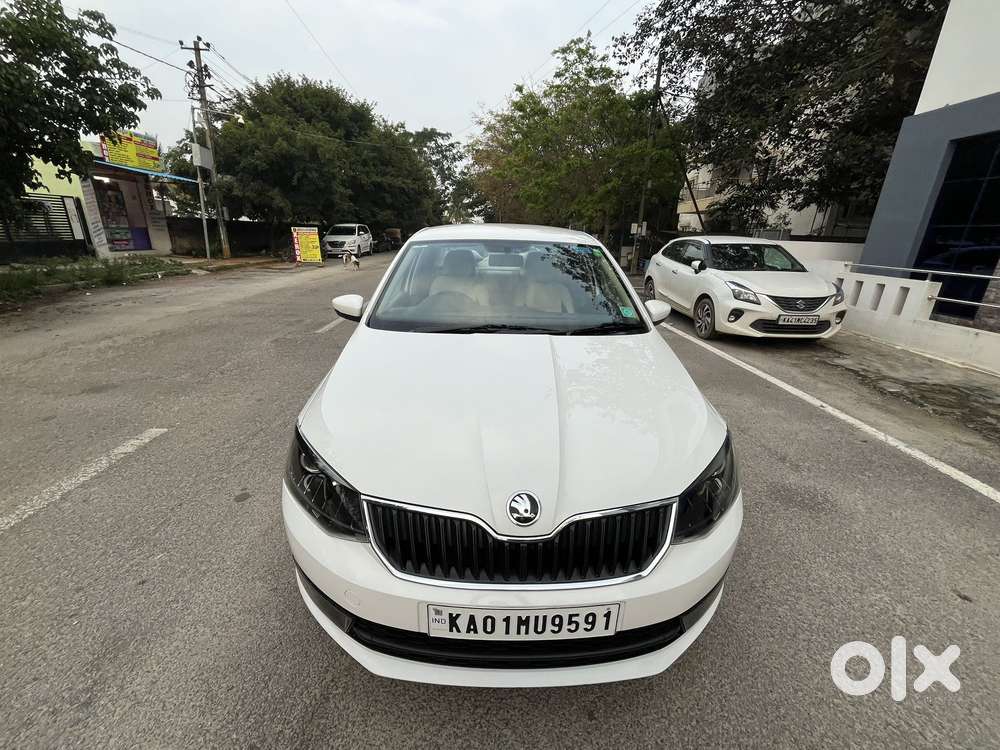 Skoda Rapid 1.0 Ambition Tsi At, 2020, Petrol