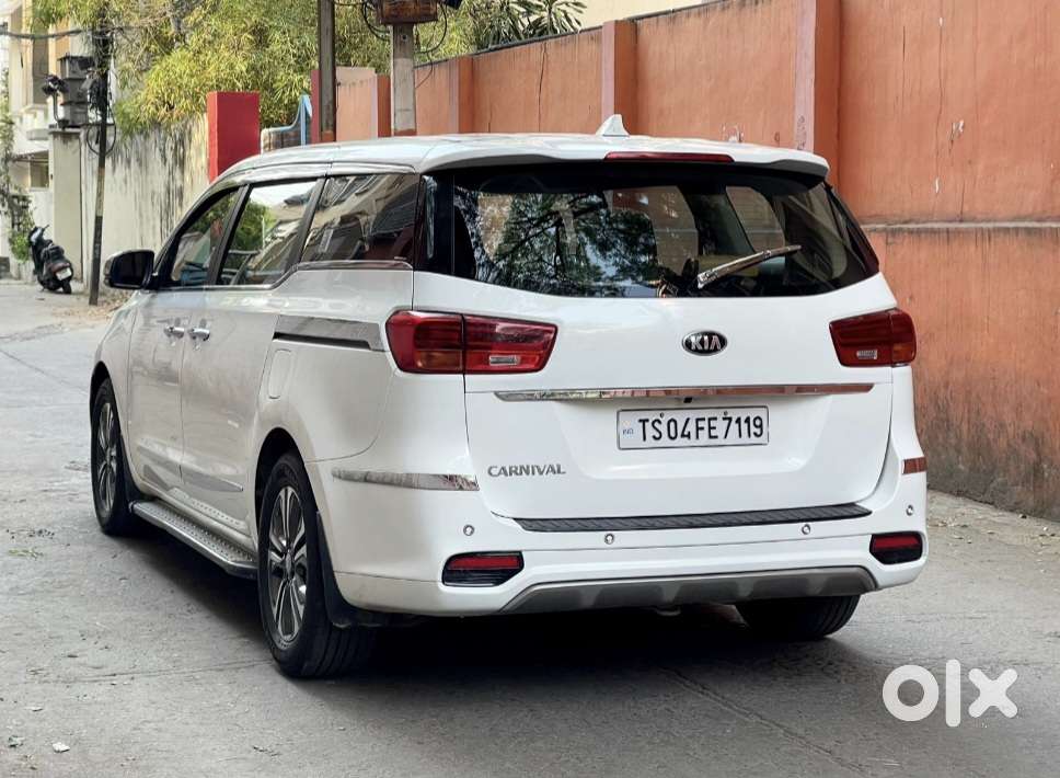 Kia Carnival Premium 8 Str, 2021, Diesel