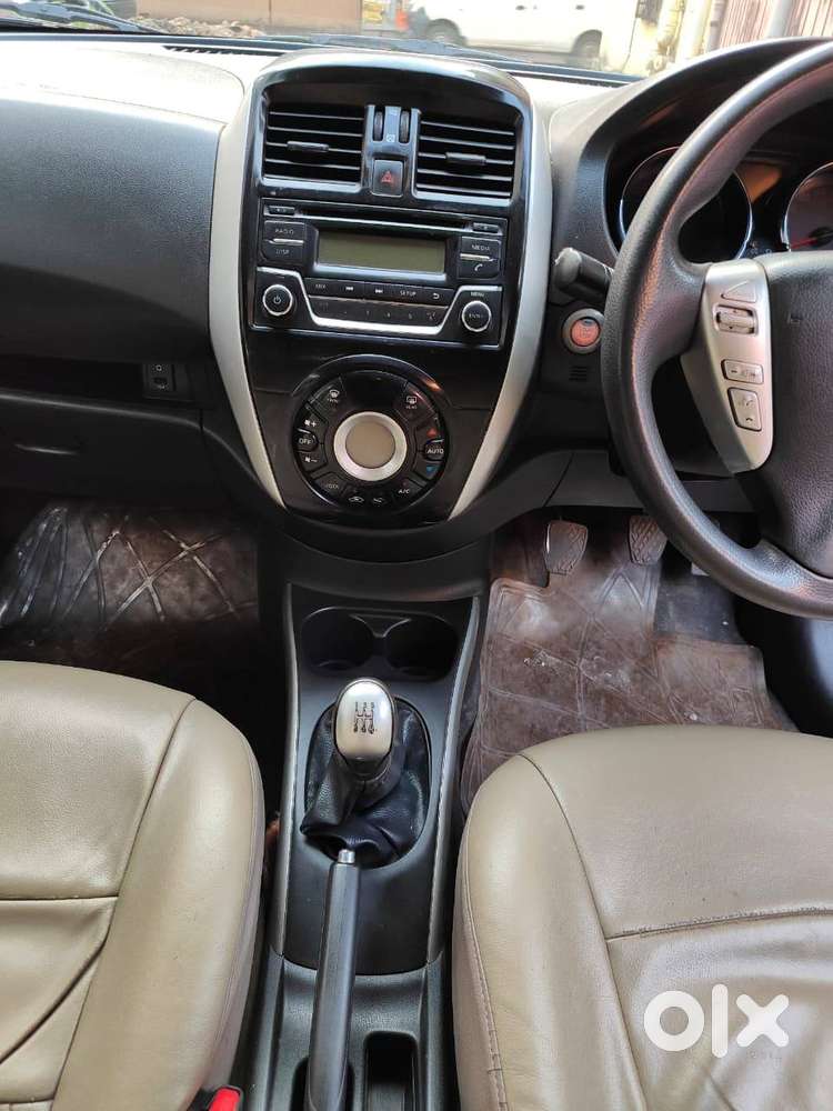 2017 Nissan Sunny Xv, Life Time Tax Paid