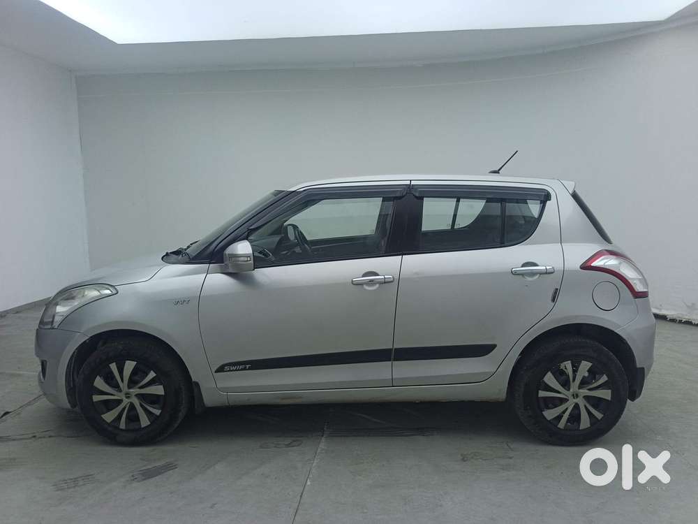 Maruti Suzuki Swift Vvt Vxi, 2014, Petrol