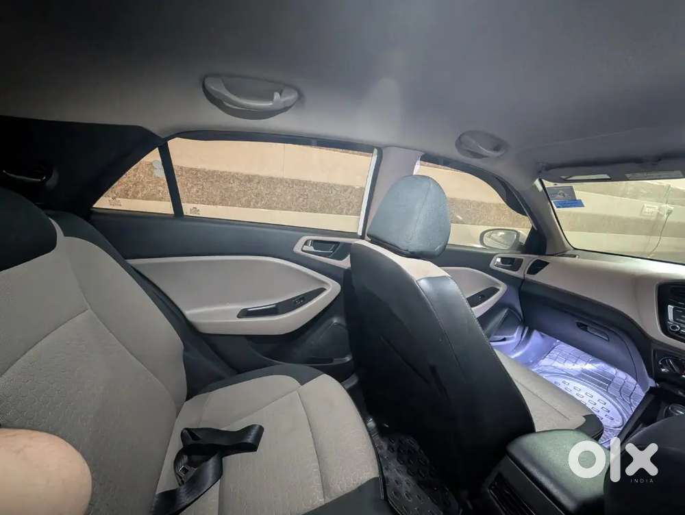 Hyundai Elite I20 2016 Petrol 29900 Km Driven