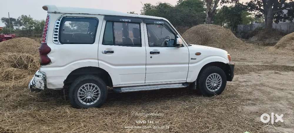 Good Condition Avn New Tu Tyre