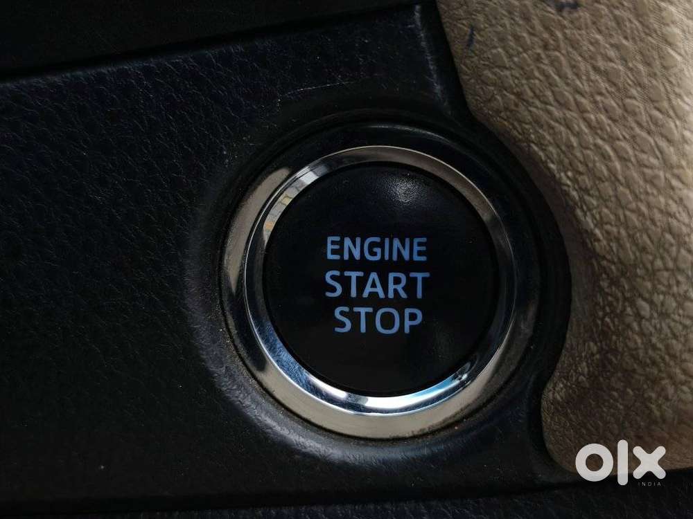 Toyota Corolla Altis, 2014, Petrol