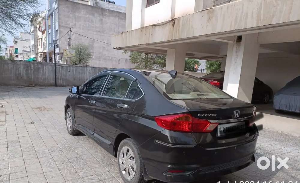 Honda City 2018 Model Year Good Condition With 19km/ltr Avg