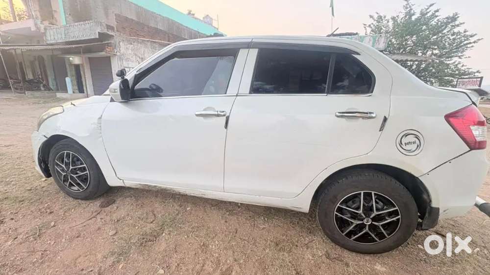 Maruti Suzuki Dzire 2013 Petrol 160000 Km Driven