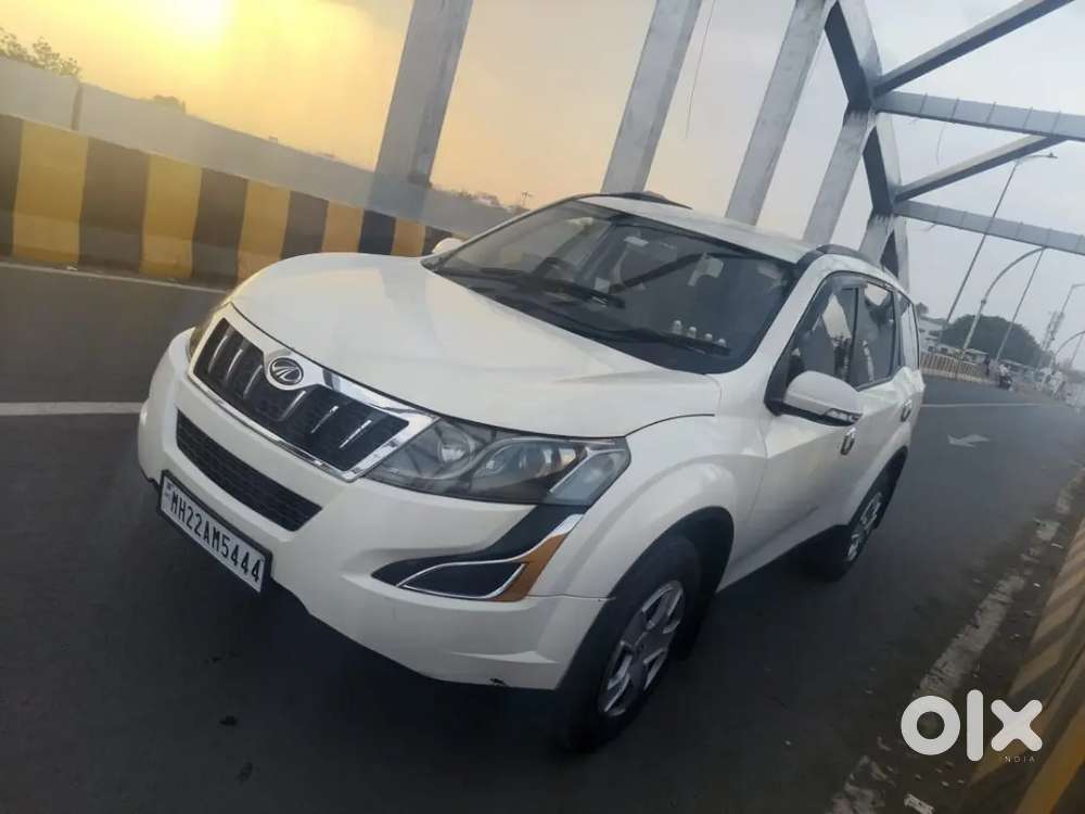 Mahindra Xuv500 2018 Diesel 75000 Km Driven