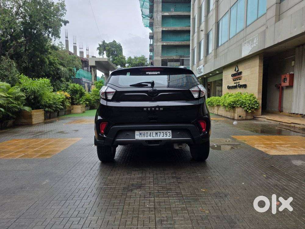 Tata Nexon 1.2 Revotron Xz Plus (l) Dark Edition, 2023