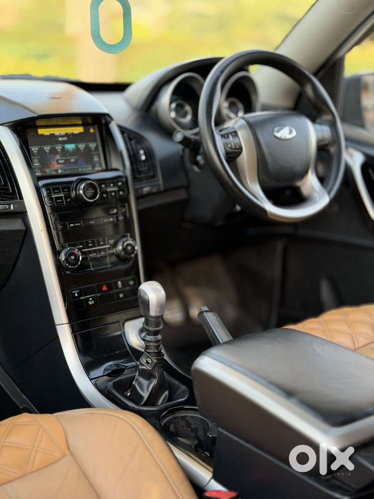 Mahindra Xuv500 W11 Option, 2018, Diesel