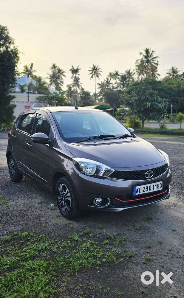 Tata Tiago 1.2 Revotron Xza, 2018, Petrol