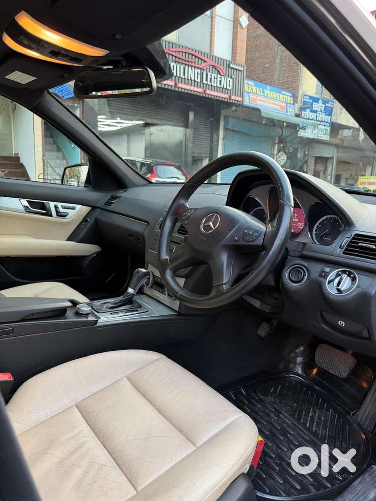 Mercedes-benz C-class C 200, 2011, Petrol