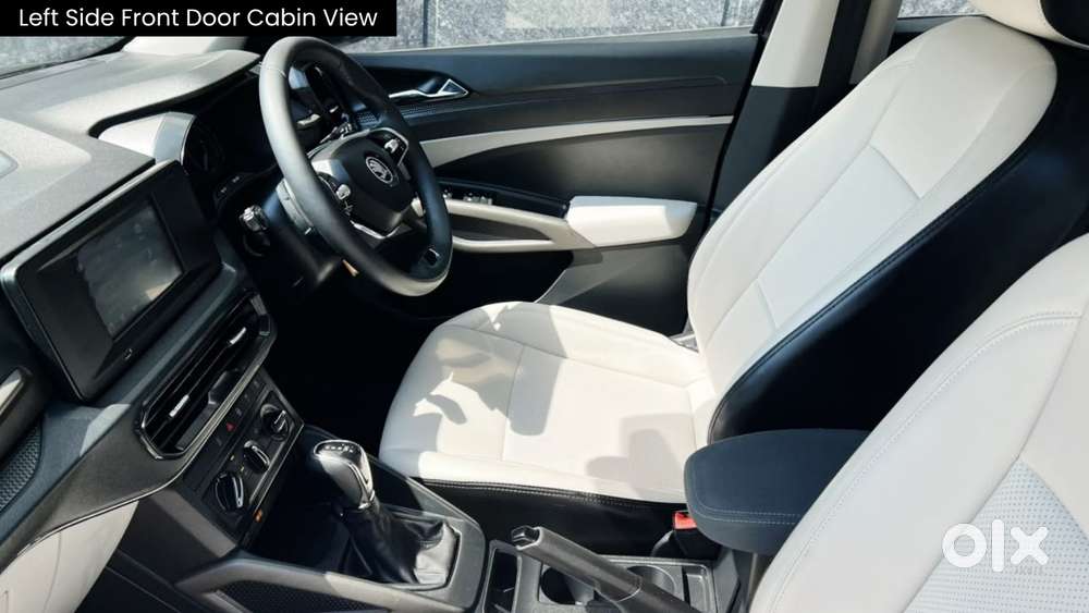Skoda Kylaq Signature At, 2026, Petrol