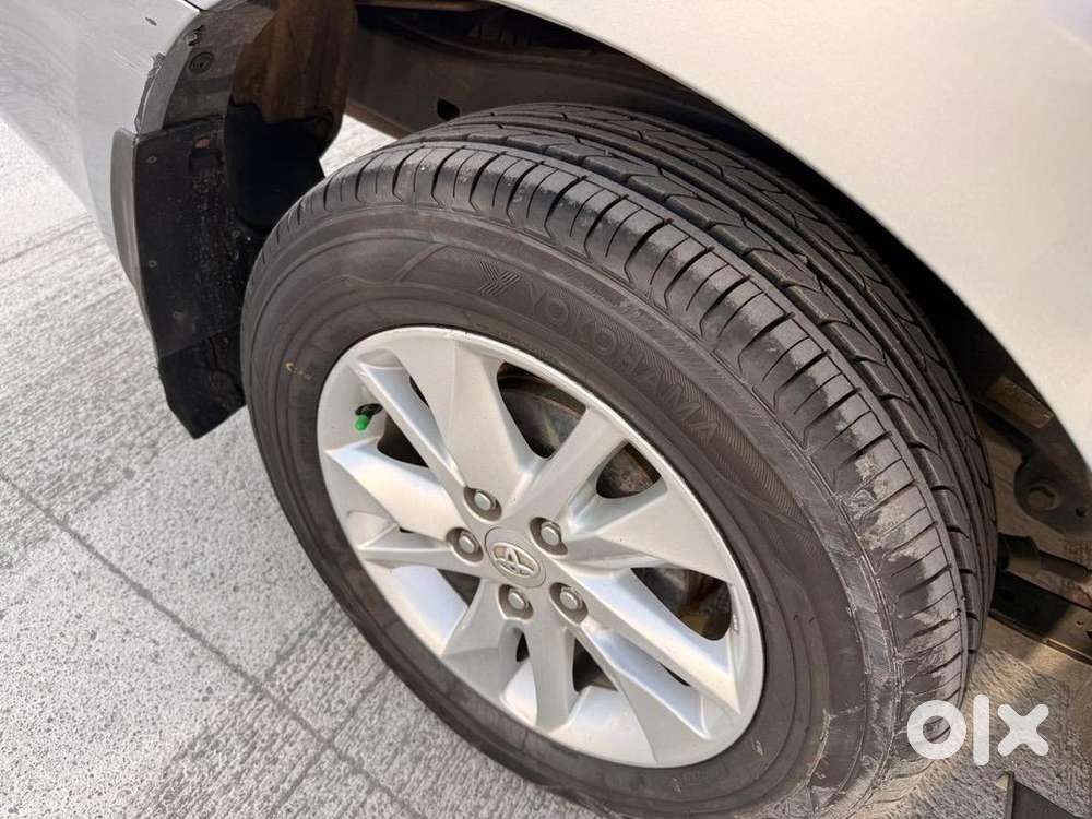 Toyota Innova Crysta Diesel Car 2023