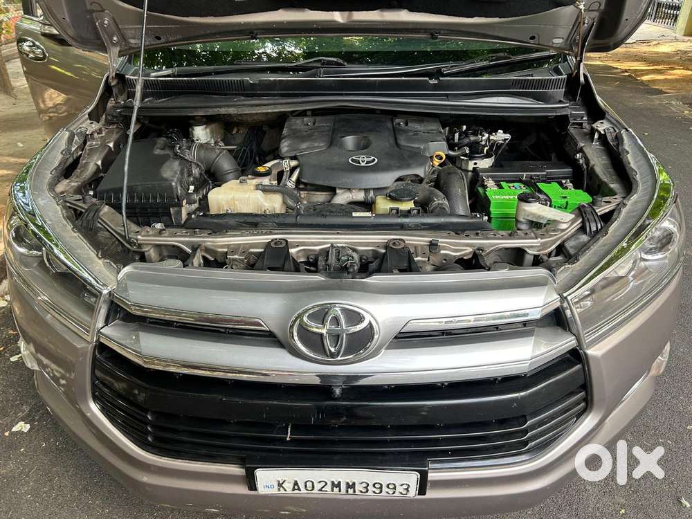 Toyota Innova Crysta 2.8 Zx At 7 Seater, 2017, Diesel