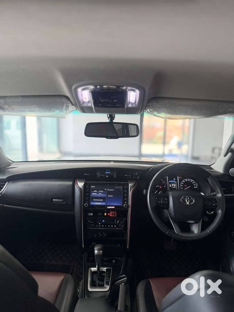 Toyota Fortuner Legender 4x2 At 2.8, 2024, Diesel