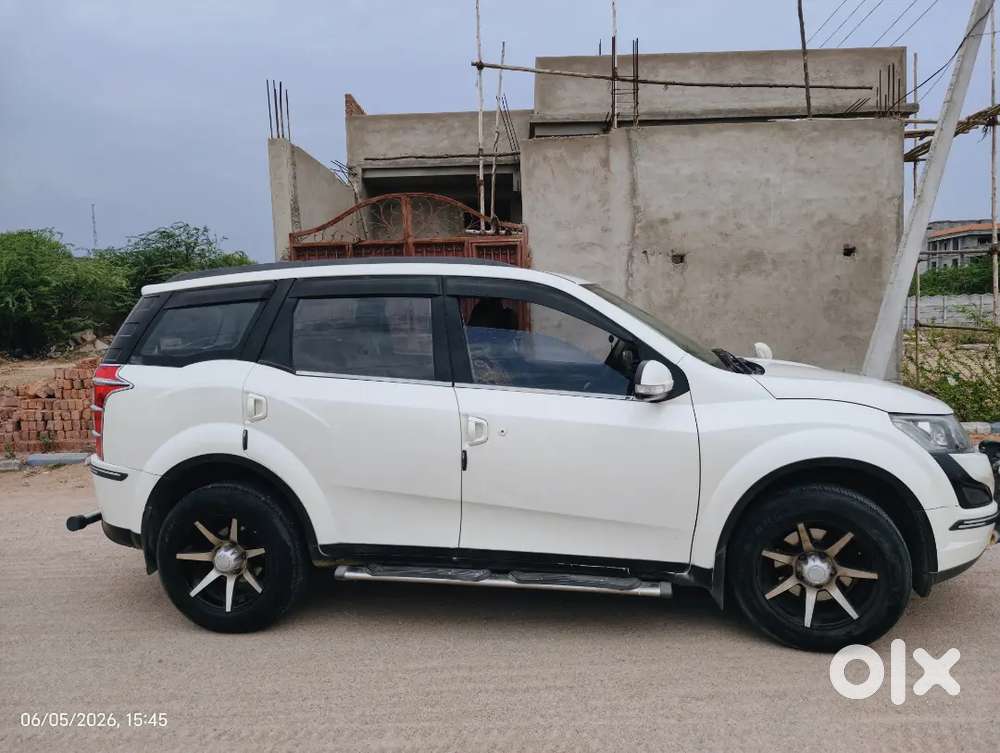Mahindra Xuv500 2016 Diesel 134070 Km Driven