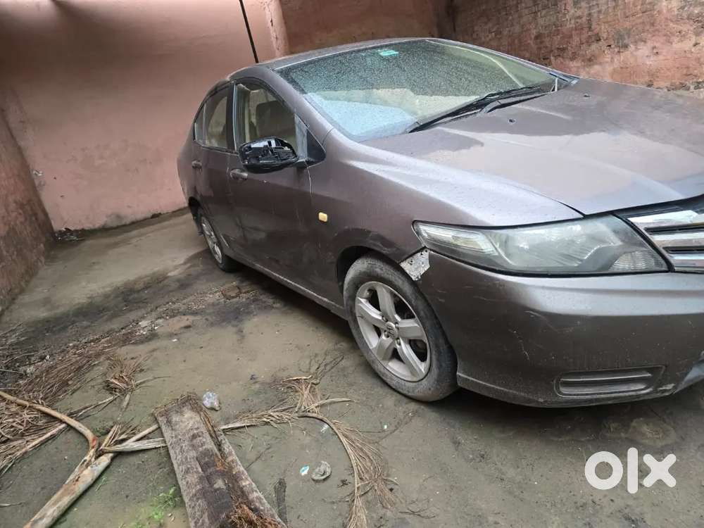 Honda City At 2013