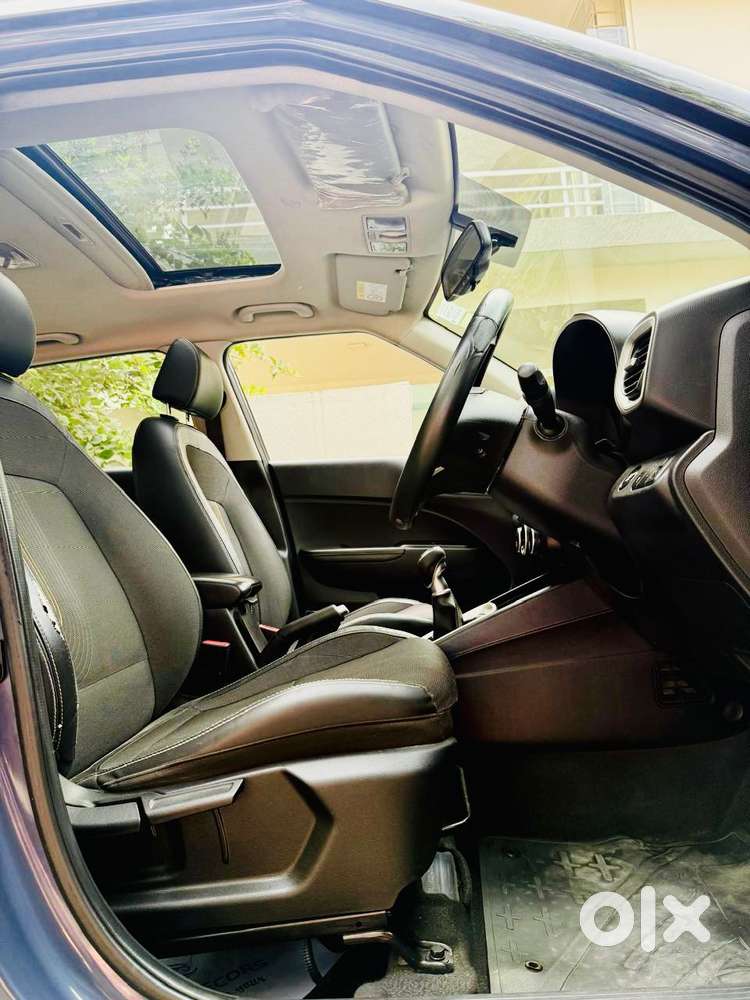 Hyundai Venue Sx (o) Mt 1.5 Diesel, 2019, Diesel