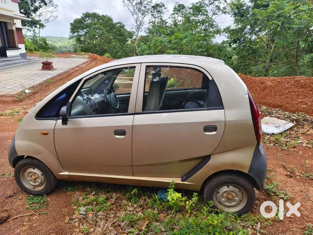 Tata Nano Xe 2010 Car