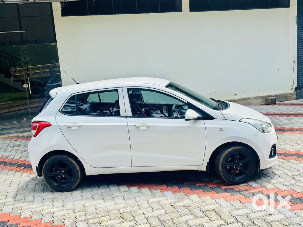 Hyundai Grand I10 Magna, 2015, Petrol