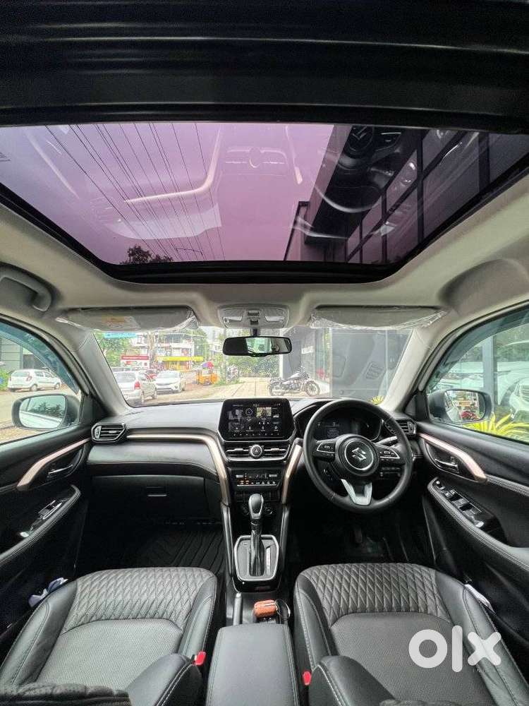 Maruti Suzuki Grand Vitara Smart Hybrid Alpha, 2025, Petrol
