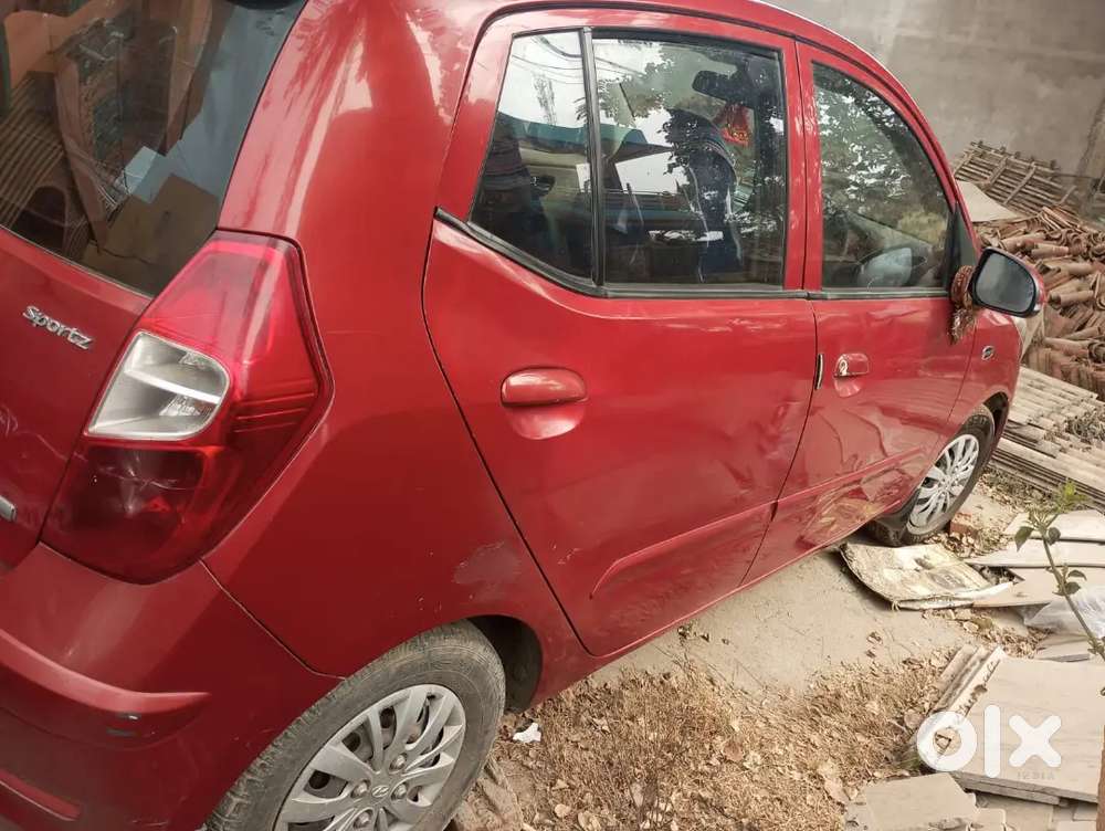 Hyundai I10 Sportz 2013