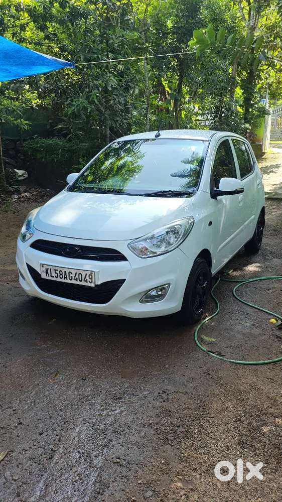 Hyundai I10 Sportz 2011