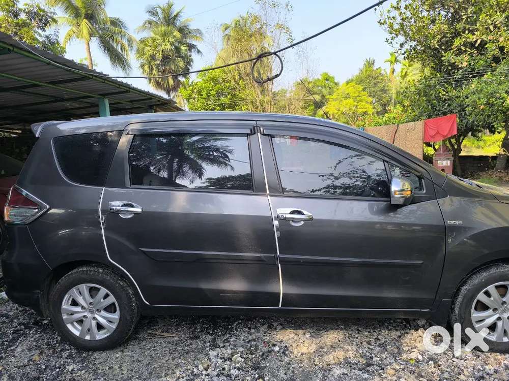 Maruti Suzuki Ertiga 2018 Diesel 32900 Km Driven